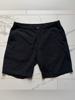 Lululemon Commission Swim Short 9" Obsidian Black Mens Size 36